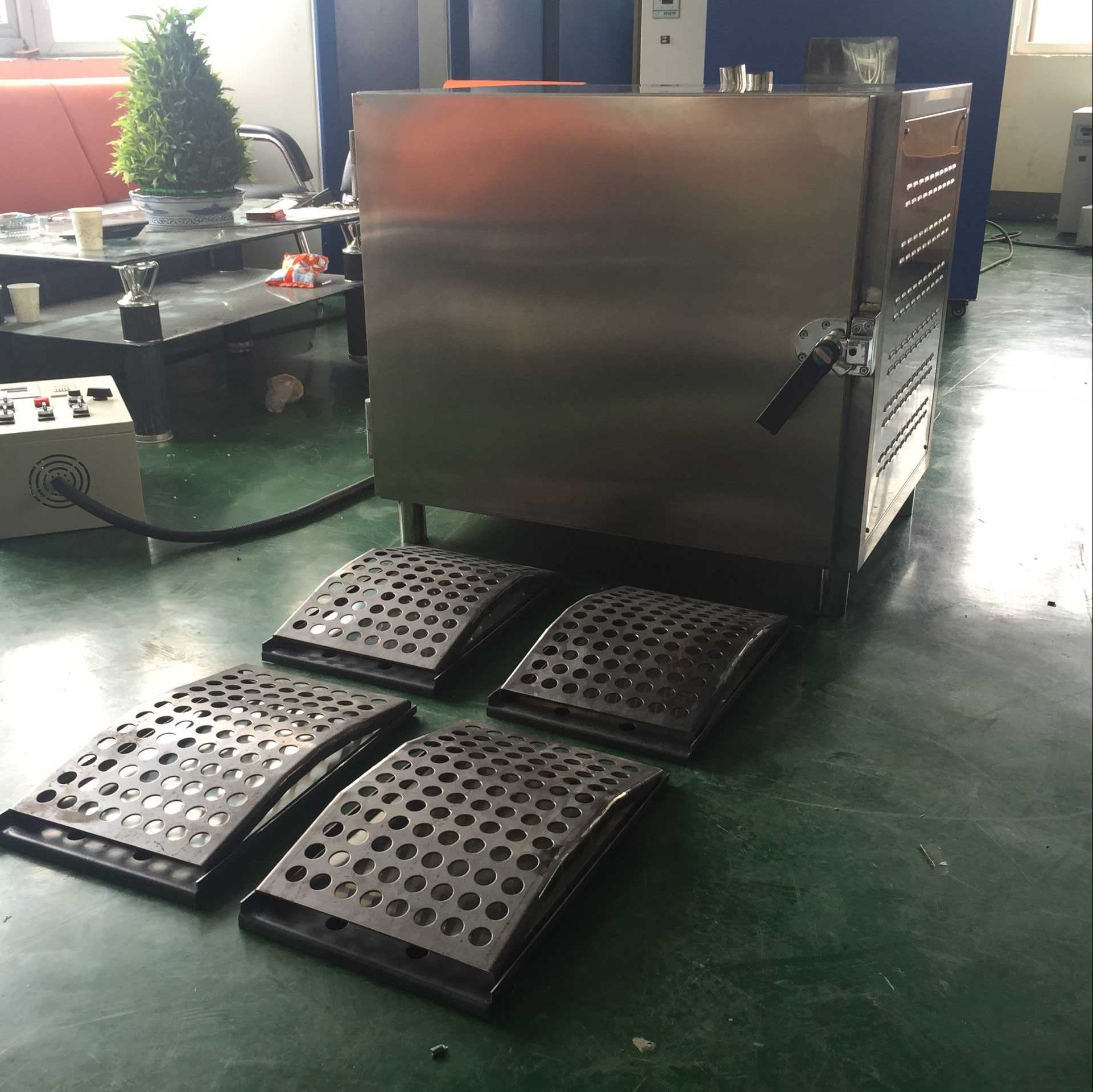 pBF-2̖(ho)ͬr(sh)4l~늿,~t